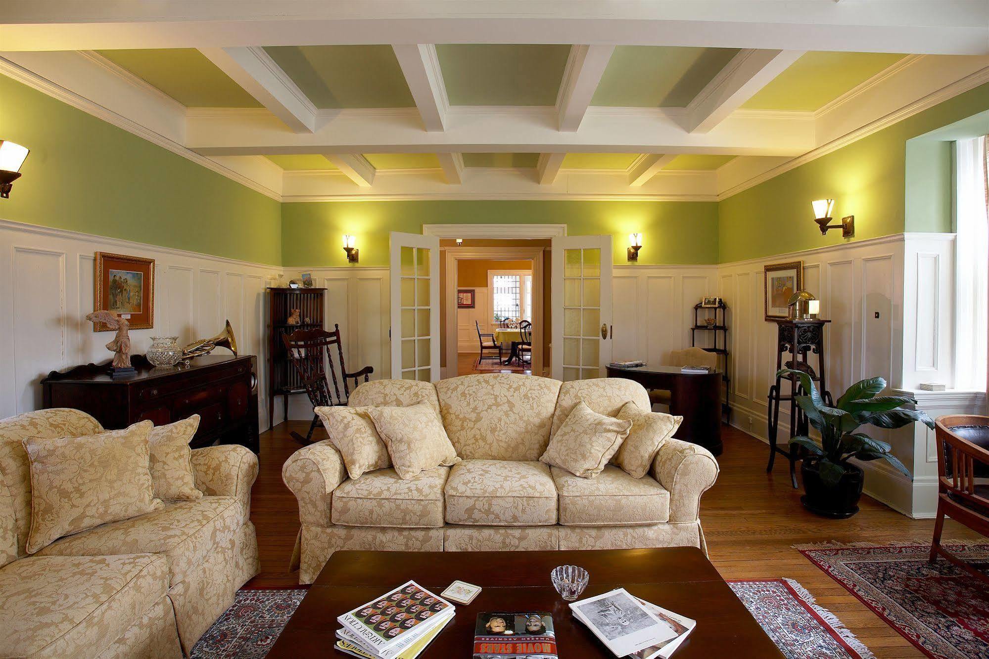 Springbank House Inn Saint Catharines Экстерьер фото
