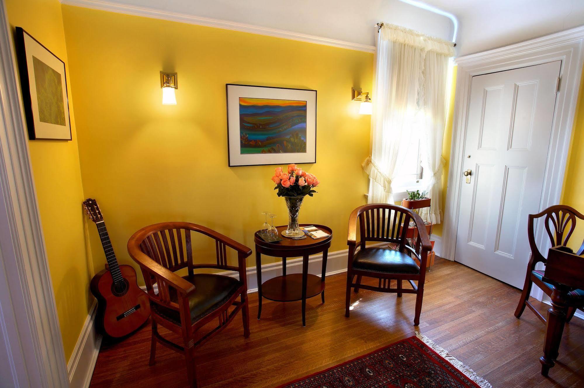 Springbank House Inn Saint Catharines Экстерьер фото