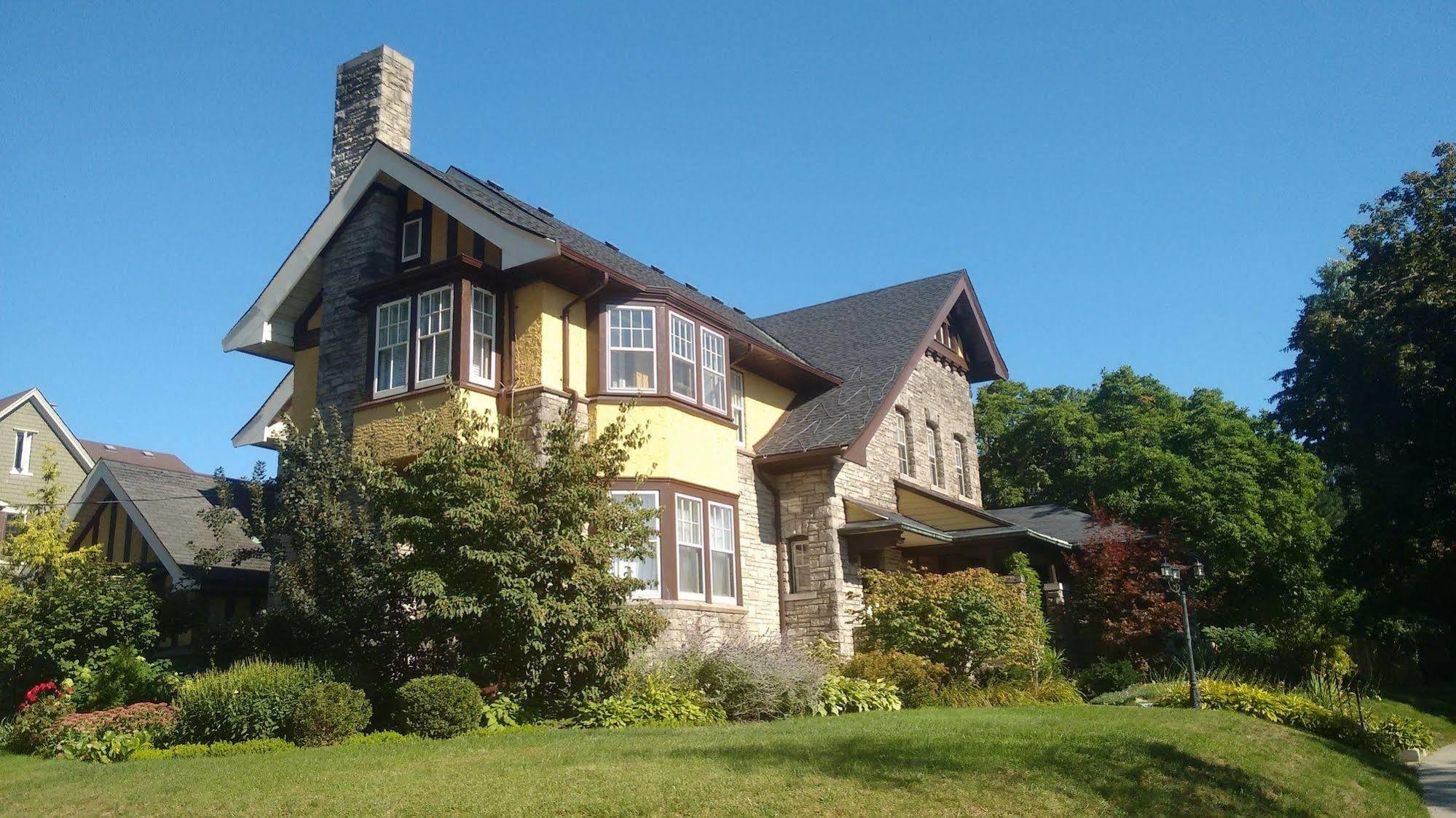 Springbank House Inn Saint Catharines Экстерьер фото